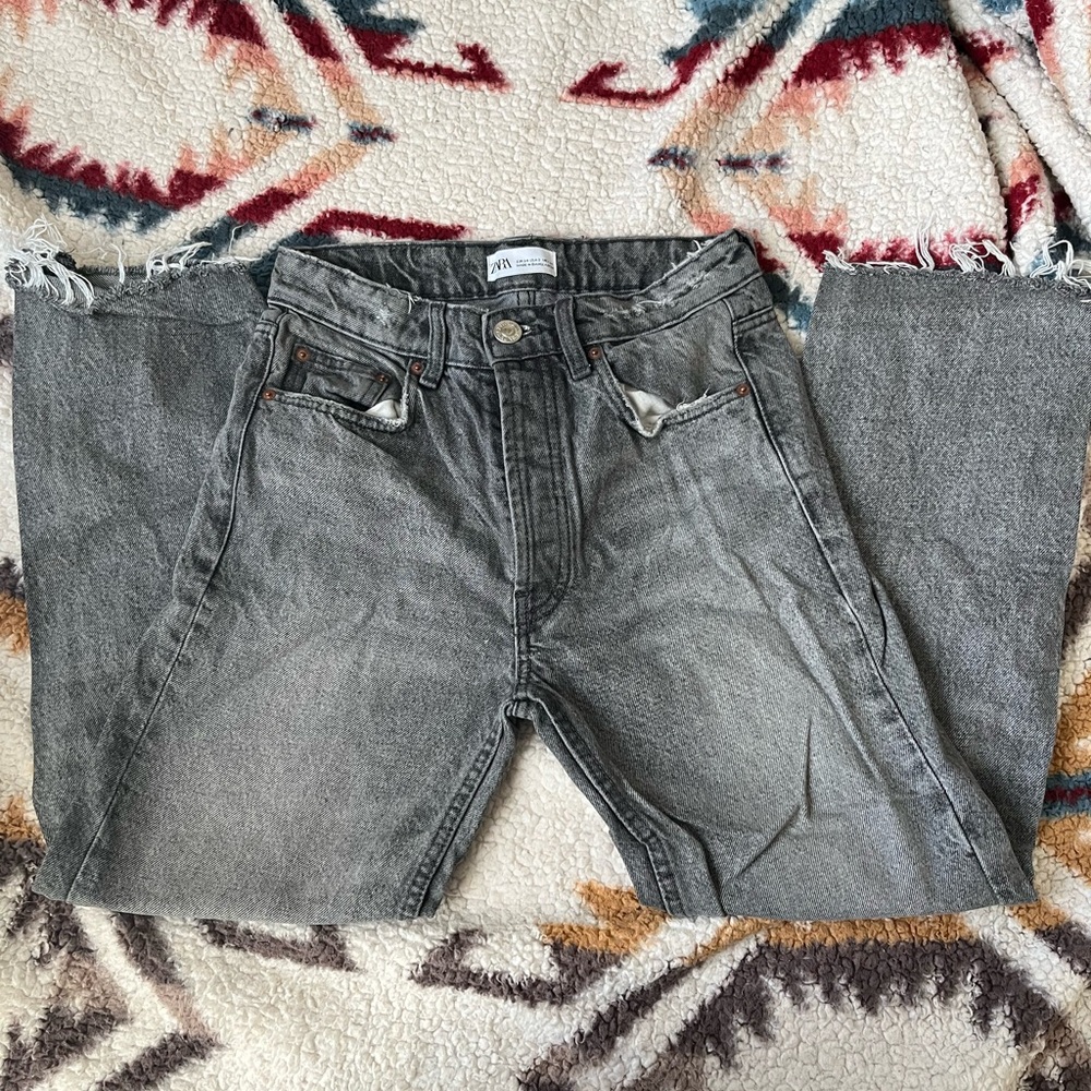 Zara cropped grey jeans
